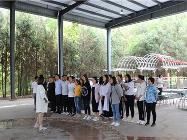 昌禾商學(xué)院丨桃李春風(fēng)，師恩難忘，致敬“筑夢(mèng)人”